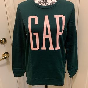 NWT XS Green/Pink Gap Sweatshirt